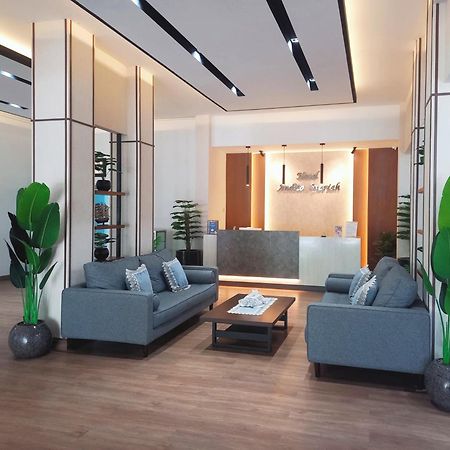 Andita Syariah Hotel Surabaya Dış mekan fotoğraf