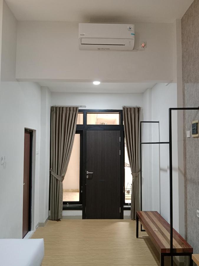 Andita Syariah Hotel Surabaya Dış mekan fotoğraf