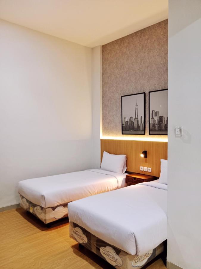 Andita Syariah Hotel Surabaya Dış mekan fotoğraf
