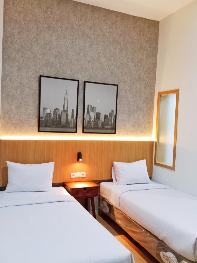 Andita Syariah Hotel Surabaya Dış mekan fotoğraf